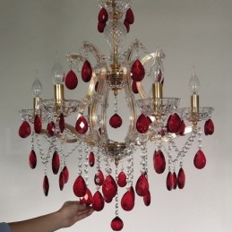 Lampadario a candela in cristallo dorato e rosso a 6 luci