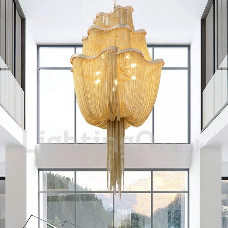Lampadario a sospensione con nappe design argento oro
