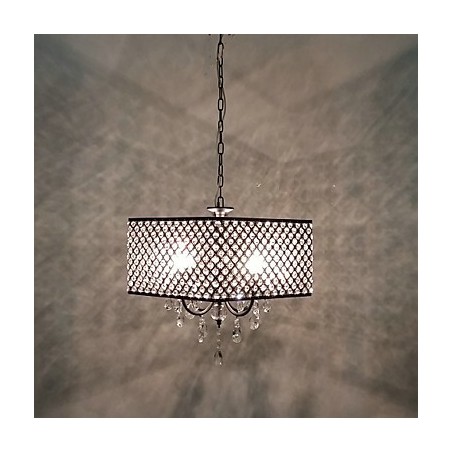 Lampadario classico tradizionale in metallo dipinto e cristallo