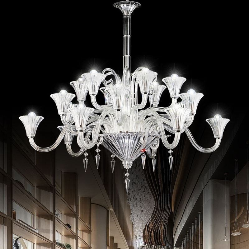 Lampadario europeo in cristallo a 18 luci