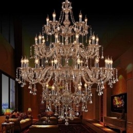 Lampadario in cristallo color cognac con 35 luci