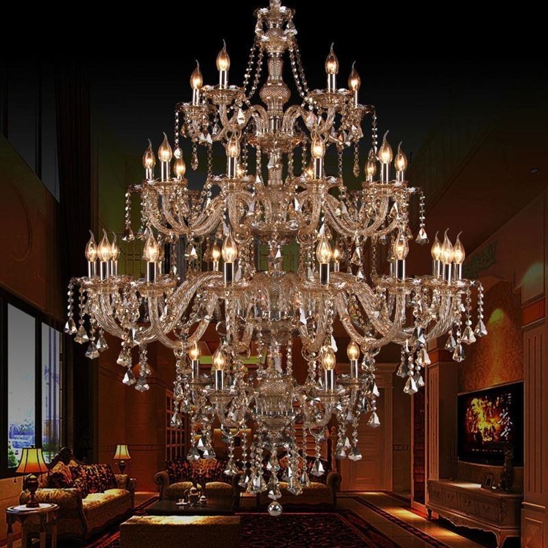 Lampadario in cristallo color cognac con 35 luci