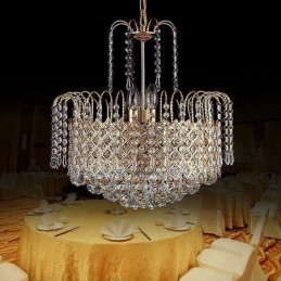 Lampadario a sospensione in cristallo moderno ed elegante