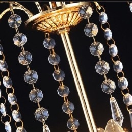 Lampadario a sospensione in cristallo moderno ed elegante