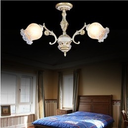 Lampadario classico retrò bianco a 3 luci
