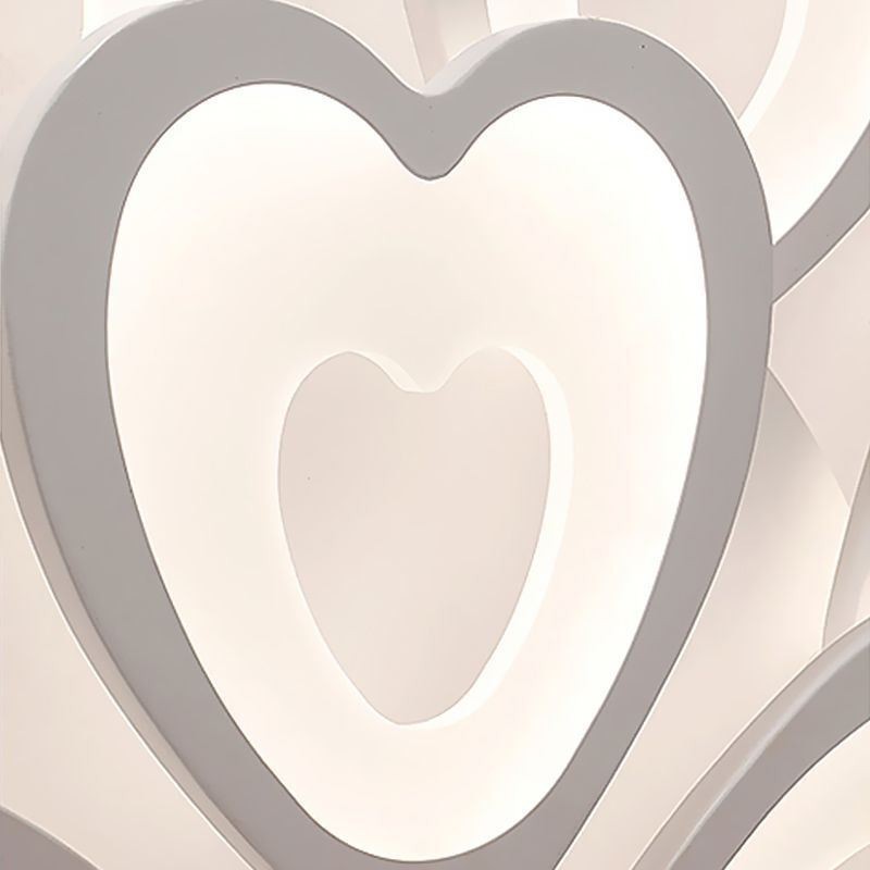 Plafoniera LED a filo a forma di petalo e cuore
