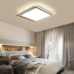 Plafoniera LED moderna a filo con cornice quadrata geometrica