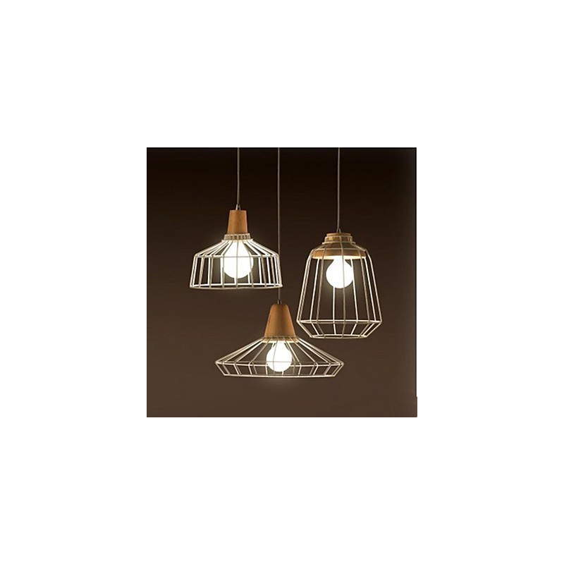 Lampadario mini in metallo bianco con decorazioni in legno o bambù