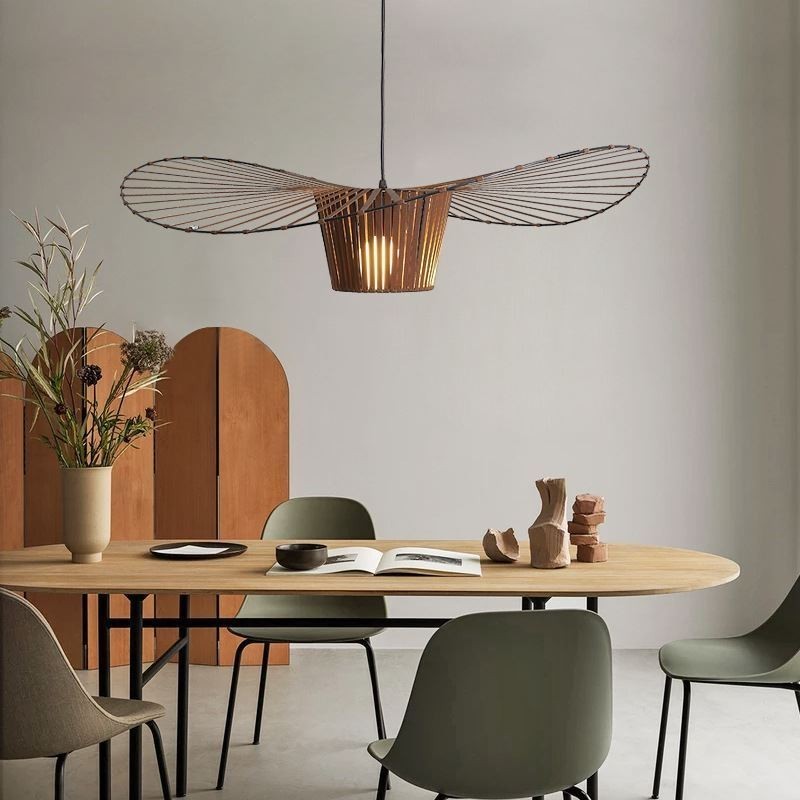 Lampada a sospensione moderna semplice in ferro battuto a forma di cappello