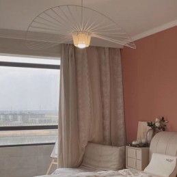 Lampada a sospensione moderna semplice in ferro battuto a forma di cappello