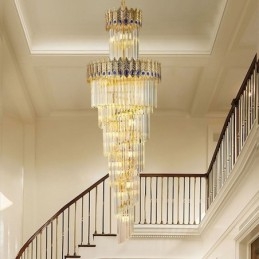 Lampada a sospensione in cristallo dorato con paralume a coda di fenice, 17 luci E12/E14