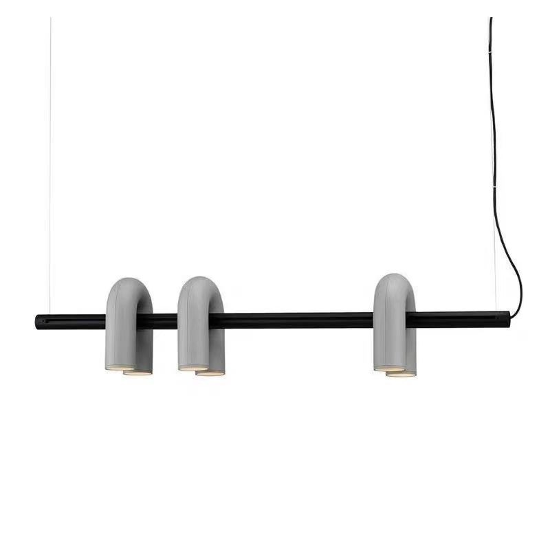 Lampada a sospensione in ferro battuto a forma di U con paralume girevole 90°