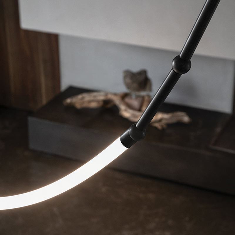 Lampada a sospensione Bamboo Creative Line nera oro