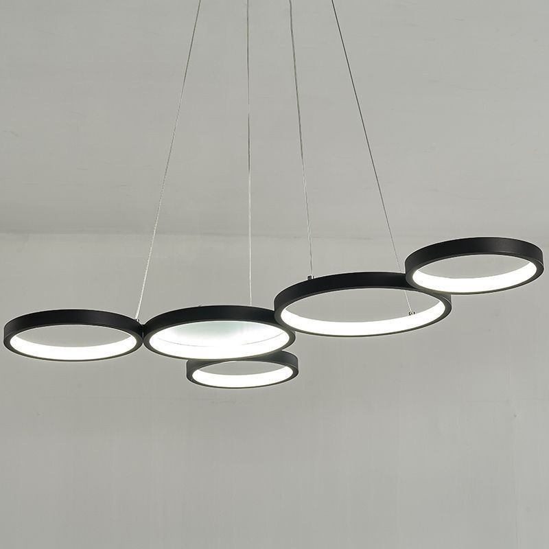 Lampada a sospensione LED in alluminio artistica moderna 5 luci 60 W 80×50×6 cm