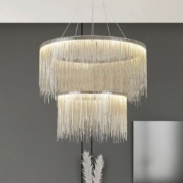 Lampadario a sospensione rotondo con nappina di lusso