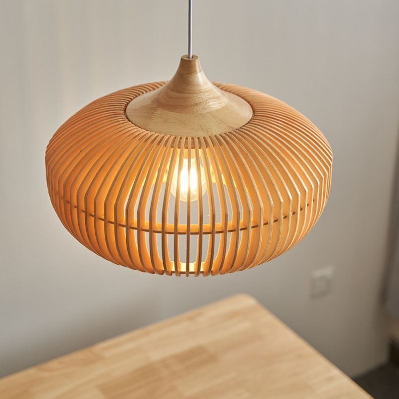 Lampadario a sospensione a forma di zucca in legno