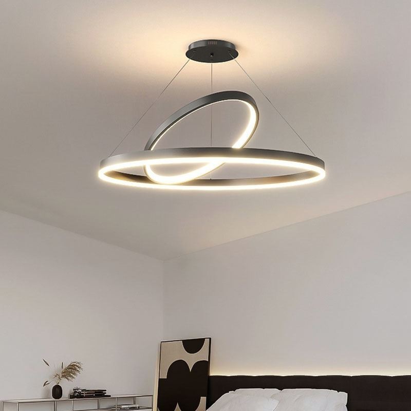 Lampada a sospensione moderna ad anelli circolari in acrilico