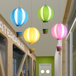 Lampada a sospensione a palloncino colorata con decorazione in acrilico