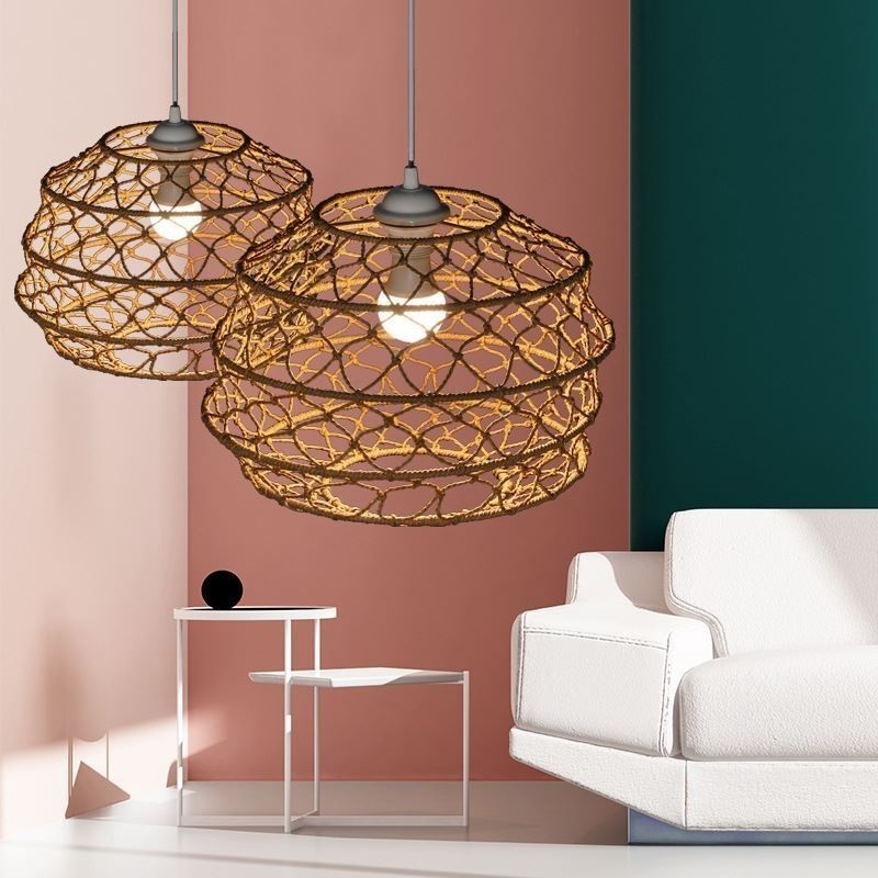 Lampada a sospensione rustica in rattan con paralume pieghevole