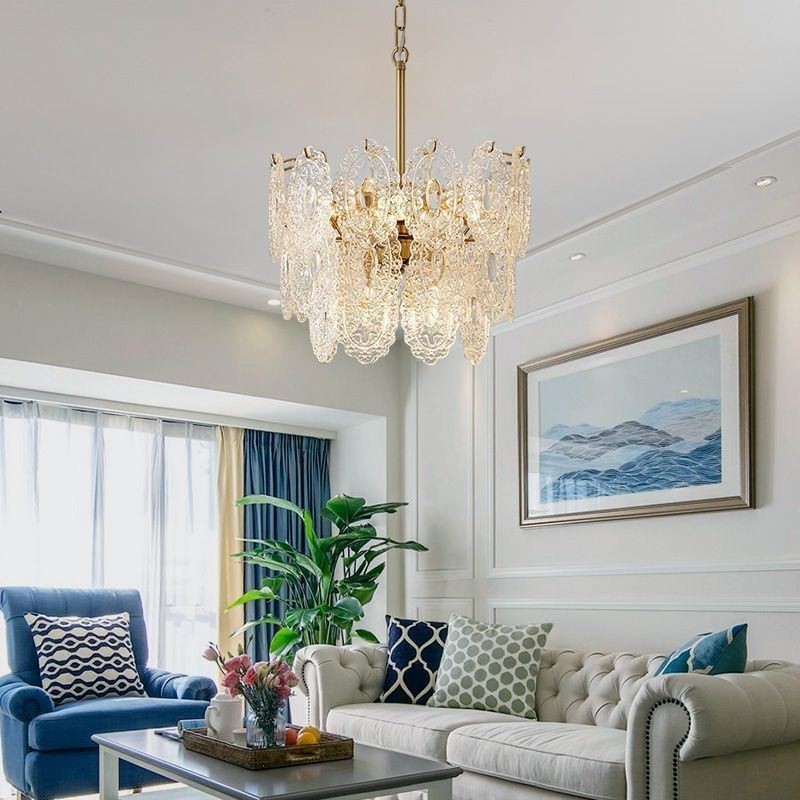 Lampadario moderno in vetro con decorazioni in bronzo e oro