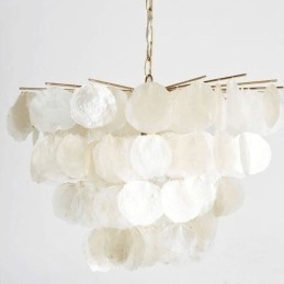 Lampadario a sospensione rotondo a strati con conchiglia naturale