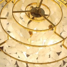 Lampadario a sospensione moderno a goccia di pioggia con paralume in conchiglia bianca, 3 luci E26/E27