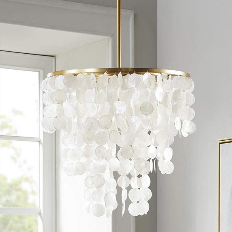 Lampada a sospensione contemporanea a conchiglia
