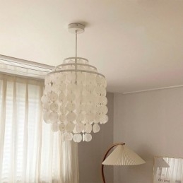 Lampada a sospensione classica moderna con paralume a conchiglia bianca