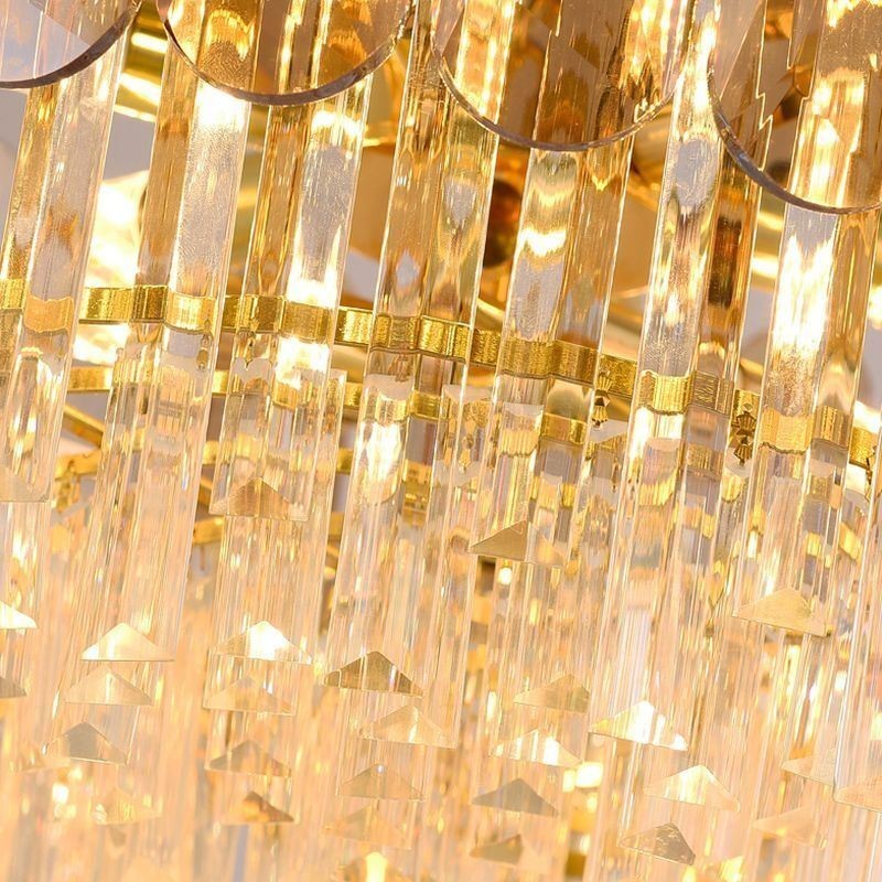 Lampadario a sospensione in cristallo dorato