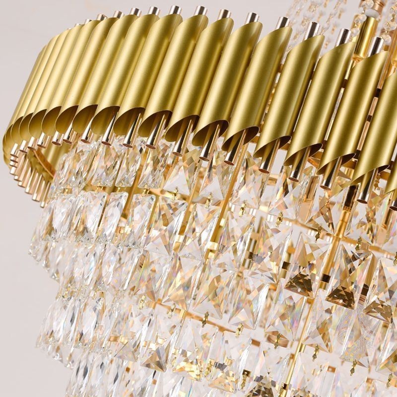 Lampadario a sospensione moderno in cristallo conico