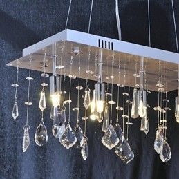 Lampadario classico in metallo cromato e cristallo trasparente
