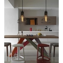 Lampadario a sospensione vintage europeo nero in metallo