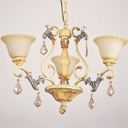 Lampadario classico in cristallo dipinto bianco