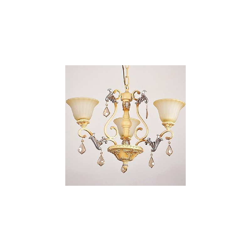 Lampadario classico in cristallo dipinto bianco