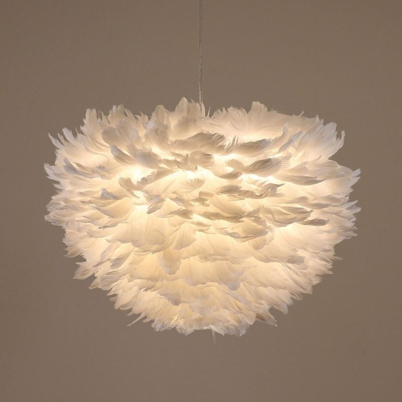 Lampadario a sospensione decorativo a forma di piuma