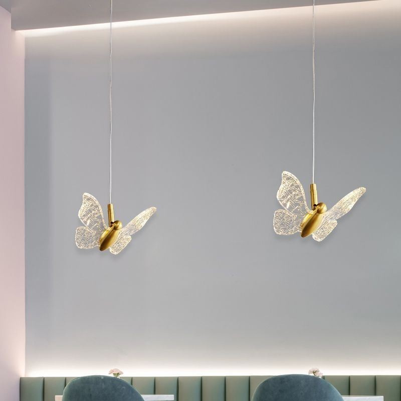 Lampada a sospensione LED farfalla in acrilico con fissaggio in ottone, 17,5 x 15 cm