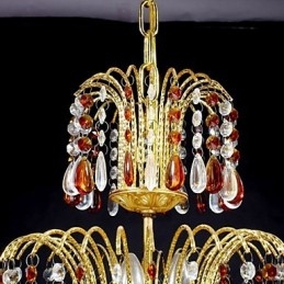 Lampadario classico tradizionale in metallo dipinto e cristallo 60x40 cm