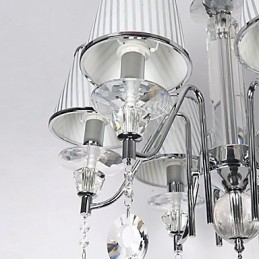 Lampadario contemporaneo in cristallo elettroplaccato argento