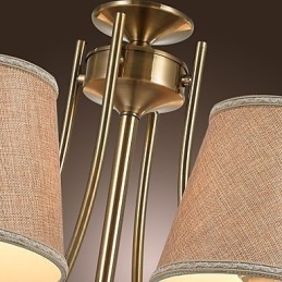 Lampadario in metallo finitura ottone stile candela 1 livello