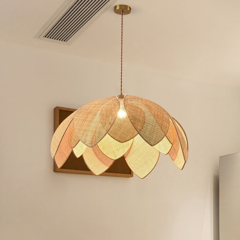Lampada a sospensione in rattan Lotus Cafe, paralume in bambù e glicine, cavo regolabile 100 cm