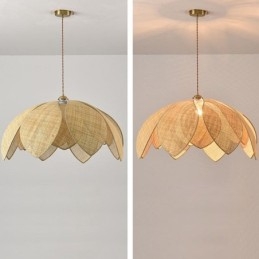 Lampada a sospensione in rattan Lotus Cafe, paralume in bambù e glicine, cavo regolabile 100 cm