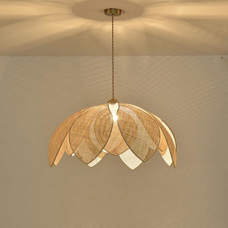 Lampada a sospensione in rattan Lotus Cafe, paralume in bambù e glicine, cavo regolabile 100 cm