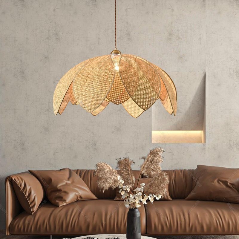 Lampada a sospensione in rattan Lotus Cafe, paralume in bambù e glicine, cavo regolabile 100 cm