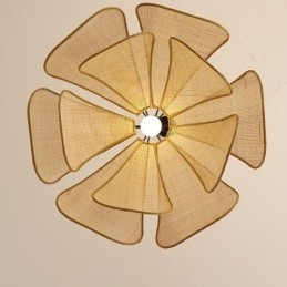 Lampada a sospensione in rattan intrecciato a mano Petal Wabi Sabi