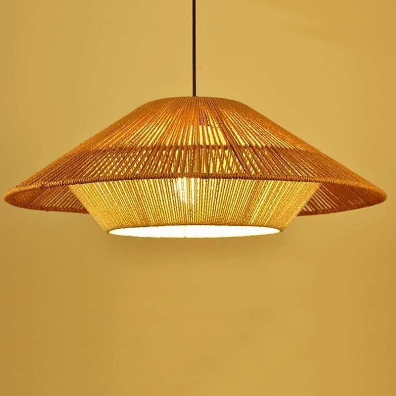 Lampada a sospensione in corda di canapa intrecciata a mano