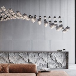 Lampada a sospensione in vetro creativa con paralume e dettagli in metallo