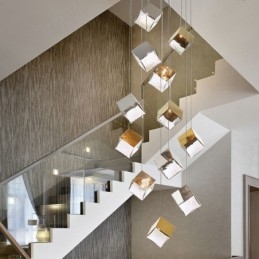 Lampada a sospensione in vetro creativa con paralume e dettagli in metallo