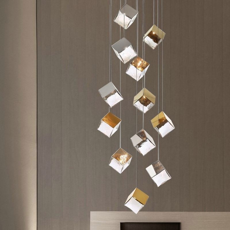 Lampada a sospensione in vetro creativa con paralume e dettagli in metallo
