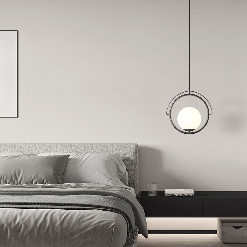 Lampada a sospensione in vetro a sfera con dettagli in ottone, E12/E14, 29×29 cm