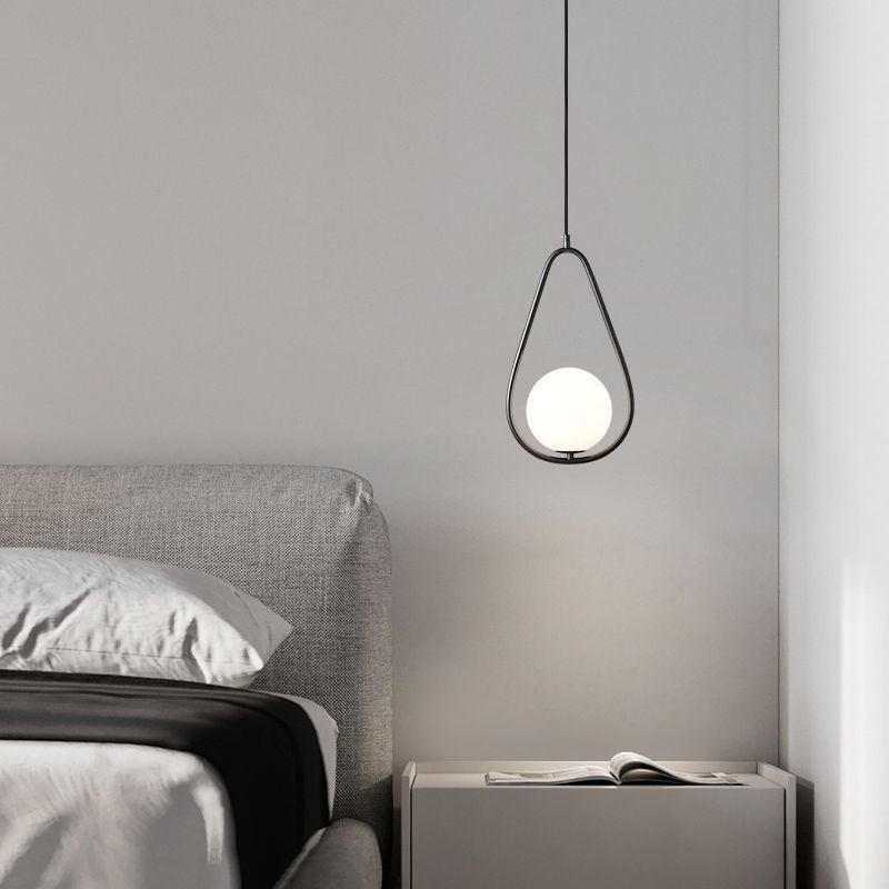 Lampada a sospensione moderna globo in vetro con goccia d’acqua 23×40 cm E12/E14 ottone